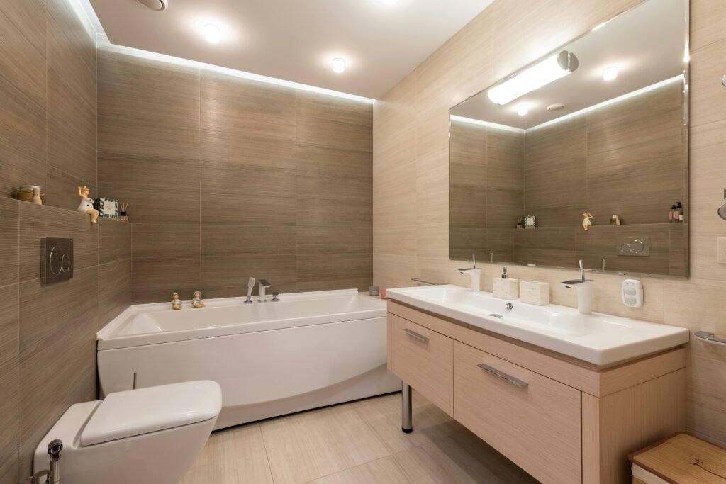 Walsall bathroom design specialists. Expertly planned, fitted bathrooms by Well Planned UK. Quality renovations across the West Midlands. Location: Walsall, United Kingdom