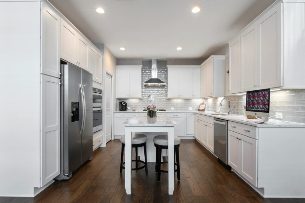 Expert UK kitchen renovations in Wolverhampton. Transform your home with stunning, modern, and affordable kitchen designs. Get a free quote today! Location: Wolverhampton, United Kingdom