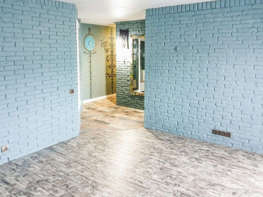 Wolverhampton's expert Embossed in Register (EIR) finishes. High-quality, custom textures for doors, panels, and more. Enhancing your UK property. Location: Wolverhampton, United Kingdom